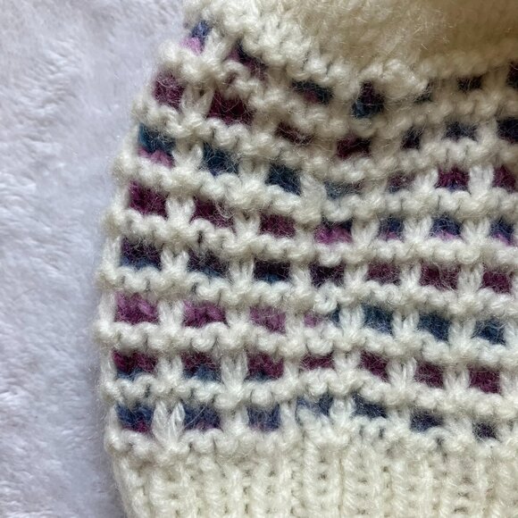 Handmade Baby Hat & Sherpa Slipper Socks Set Size 6-12M | Cream Pink Winter GUC - Picture 4 of 16